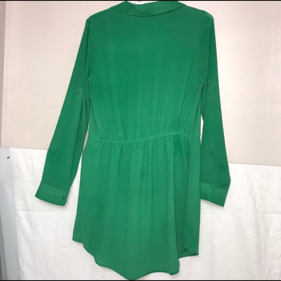 Naked Zebra Green Collared Full Sleeve
Flowy Dress - Picture 9 of 9